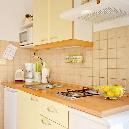 House Marija Будинок відпочинку Пула