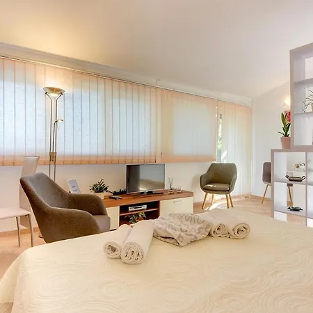 Будинок відпочинку House Marija Пула